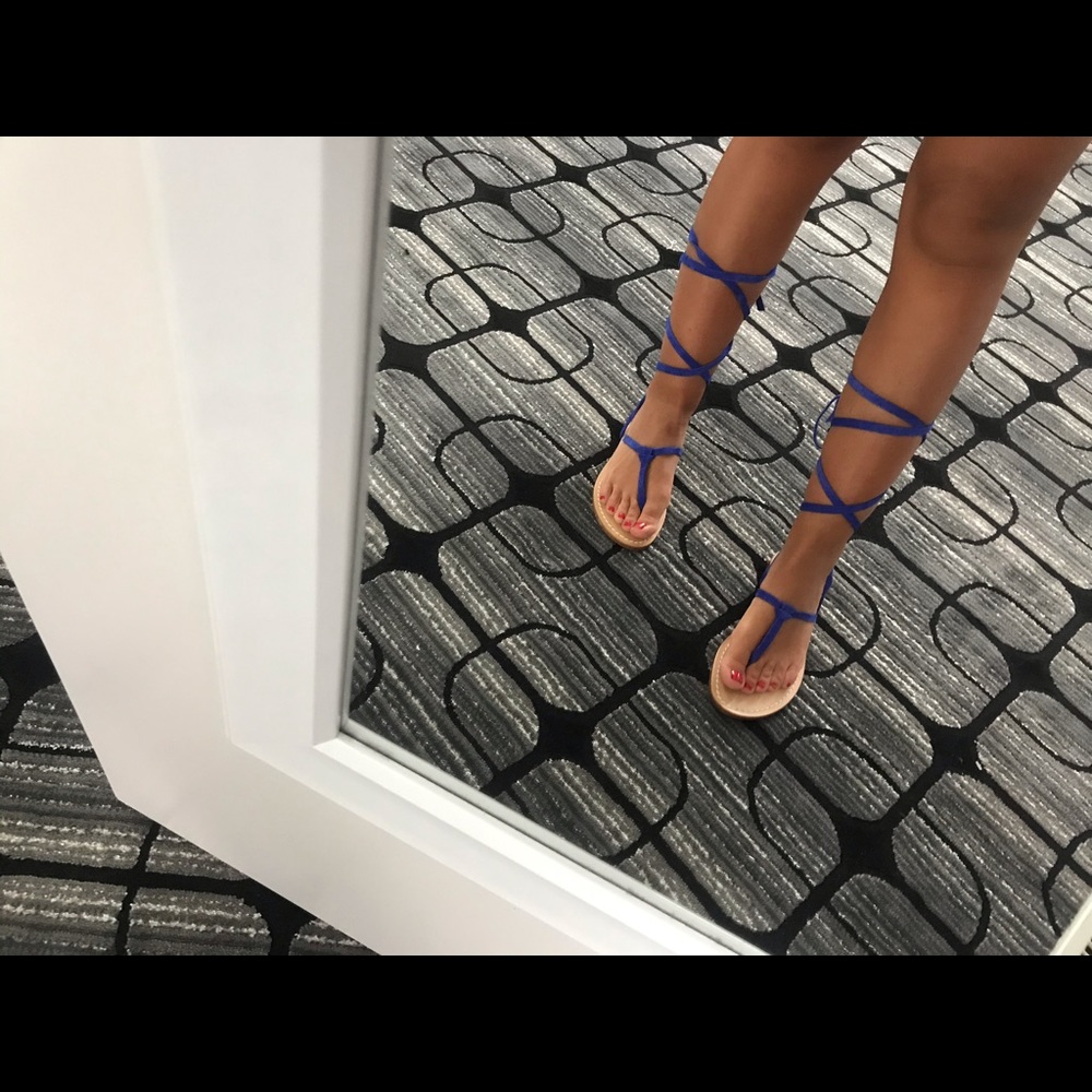 One of a kind handmade tie up sandals - Picture 3 of 5